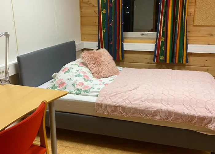 Gasthof Sentrum Overnatting-kjollefjord