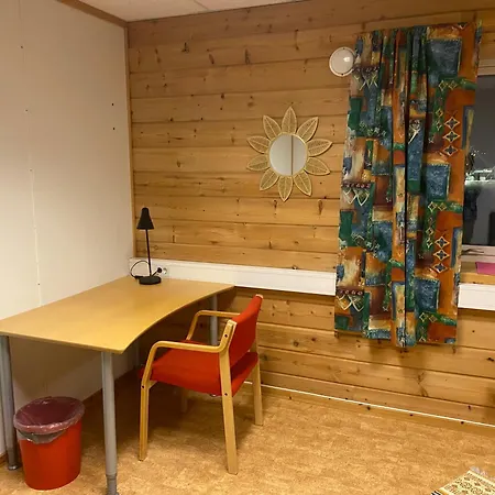 Maison d'hôtes Sentrum Overnatting-kjollefjord *